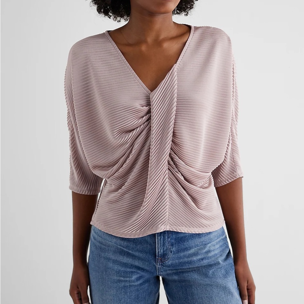 Express Skimming V-Neck Pleated Twist Front Draped Tee NWT Medium Pink Blush